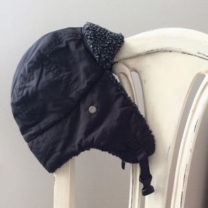 Ushanka Fleece-lined Winter Hat w/ Ear Flaps Black